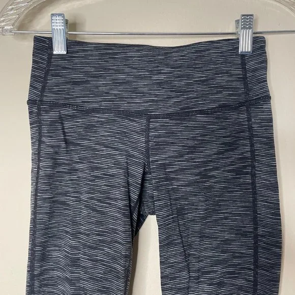 Athleta Energy Chaturanga Black Space Dye Cropped Legging Pant XS - Picture 2 of 12